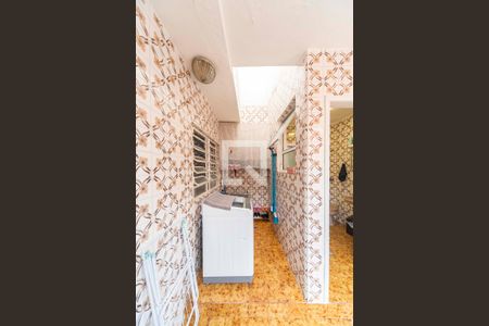 Casa à venda com 230m², 5 quartos e 2 vagasÁrea de Serviço