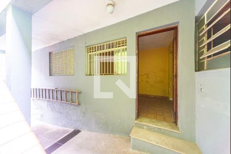 Casa à venda com 230m², 5 quartos e 2 vagasCasa 3