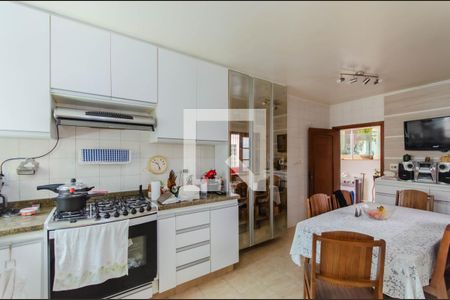 Casa à venda com 500m², 4 quartos e 3 vagasCozinha