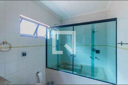 Casa à venda com 500m², 4 quartos e 3 vagasBanheiro da Suíte 3