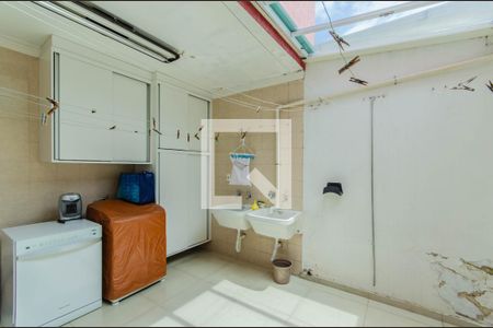 Casa à venda com 500m², 4 quartos e 3 vagasÁrea de Serviço