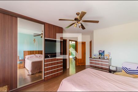 Casa à venda com 500m², 4 quartos e 3 vagasSuíte 2