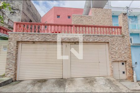 Casa à venda com 500m², 4 quartos e 3 vagasFachada
