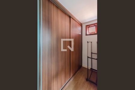 Casa à venda com 500m², 4 quartos e 3 vagasSuíte 3