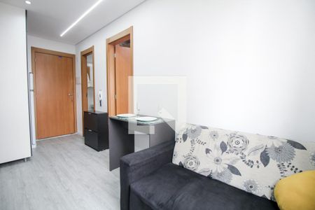 Sala/Cozinha de kitnet/studio para alugar com 1 quarto, 24m² em Belenzinho, São Paulo