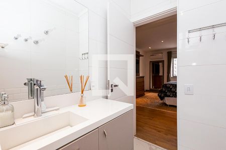 Apartamento à venda com 300m², 3 quartos e 1 vagaBanheiro da Suíte 1