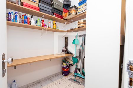 Apartamento à venda com 300m², 3 quartos e 1 vagaQuarto de Serviço