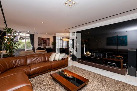 Apartamento à venda com 300m², 3 quartos e 1 vagaSala