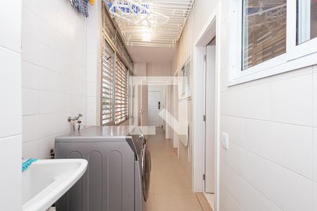 Apartamento à venda com 300m², 3 quartos e 1 vagaÁrea de Serviço