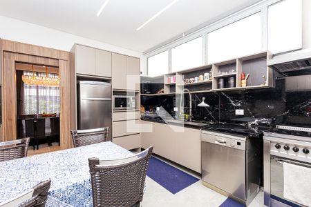 Apartamento à venda com 300m², 3 quartos e 1 vagaCozinha