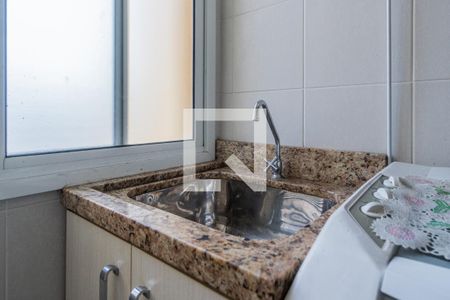 Apartamento para alugar com 67m², 2 quartos e 1 vaga Apartamento para alugar com 67m², 2 quartos e 1 vagaCozinha e Área de Serviço