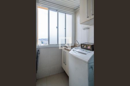 Apartamento para alugar com 67m², 2 quartos e 1 vaga Apartamento para alugar com 67m², 2 quartos e 1 vagaCozinha e Área de Serviço