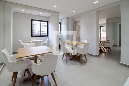 Apartamento para alugar com 42m², 2 quartos e 1 vagaÁrea comum