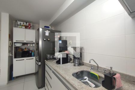 Apartamento à venda com 67m², 2 quartos e 1 vagaCozinha