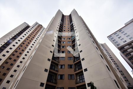 Apartamento para alugar com 65m², 2 quartos e 2 vagasFachada