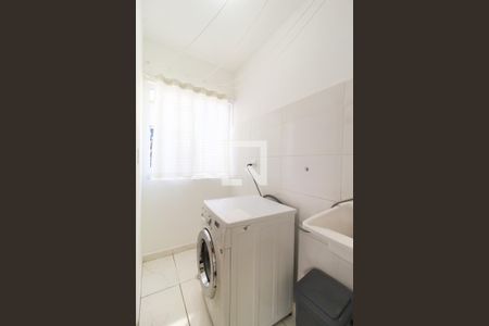 Apartamento para alugar com 37m², 2 quartos e 1 vagaÁrea de Serviço