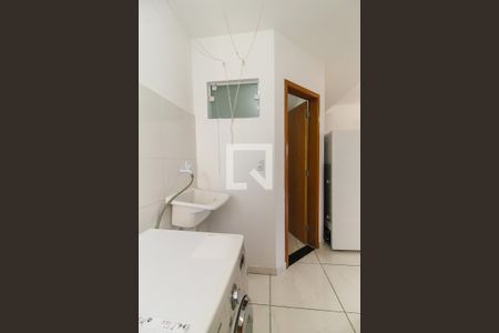 Apartamento para alugar com 37m², 2 quartos e 1 vagaÁrea de Serviço
