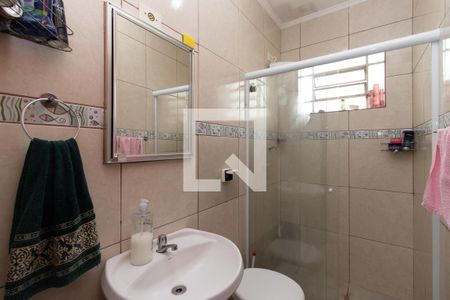 Casa à venda com 120m², 4 quartos e 2 vagas Casa à venda com 120m², 4 quartos e 2 vagasBanheiro Social