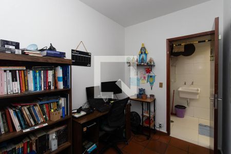 Casa à venda com 120m², 4 quartos e 2 vagas Casa à venda com 120m², 4 quartos e 2 vagasQuarto 3