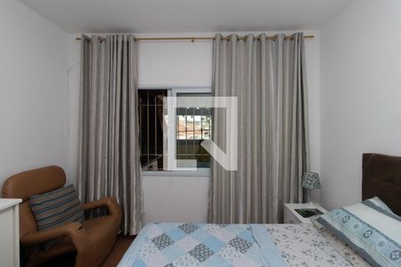 Casa à venda com 120m², 4 quartos e 2 vagas Casa à venda com 120m², 4 quartos e 2 vagasQuarto Suíte