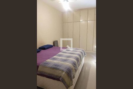 Casa à venda com 3 quartos, 219m² em Ipiranga, São Paulo