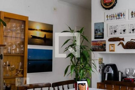 Casa à venda com 4 quartos, 149m² em Bosque da Saúde, São Paulo