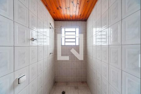 Casa à venda com 197m², 5 quartos e 2 vagas Casa à venda com 197m², 5 quartos e 2 vagasBanheiro de serviço