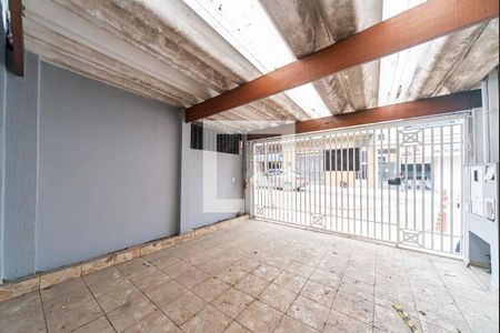 Casa à venda com 197m², 5 quartos e 2 vagas Casa à venda com 197m², 5 quartos e 2 vagasGaragem