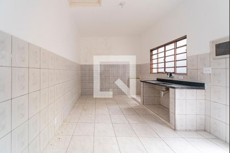 Casa à venda com 197m², 5 quartos e 2 vagas Casa à venda com 197m², 5 quartos e 2 vagasEdícula