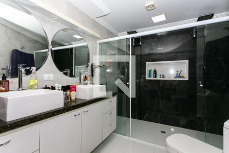 Casa à venda com 500m², 4 quartos e 6 vagasBanheiro da Suíte 3