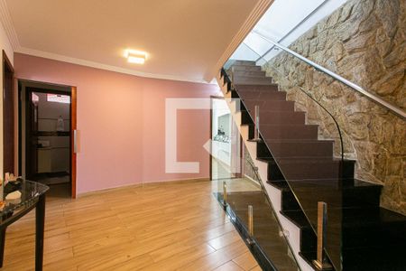 Casa à venda com 500m², 4 quartos e 6 vagasCorredor dos Quartos