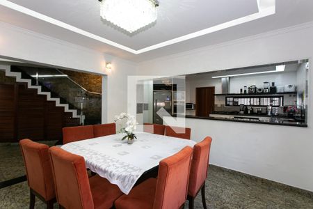 Casa à venda com 500m², 4 quartos e 6 vagasSala de Jantar