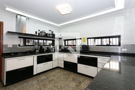 Casa à venda com 500m², 4 quartos e 6 vagasCozinha