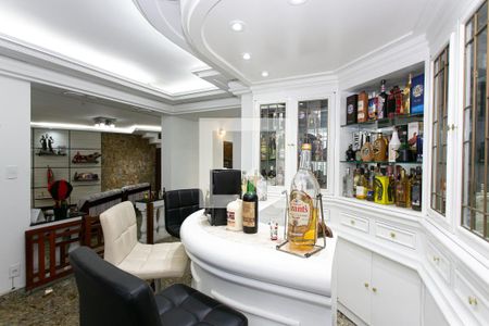 Sala de casa à venda com 4 quartos, 500m² em Chácara Santo Antônio (zona Leste), São Paulo