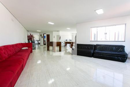 Casa à venda com 500m², 4 quartos e 6 vagasÁrea comum