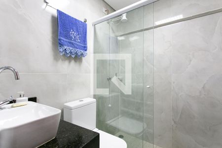 Casa à venda com 500m², 4 quartos e 6 vagasBanheiro do Salão de Festas