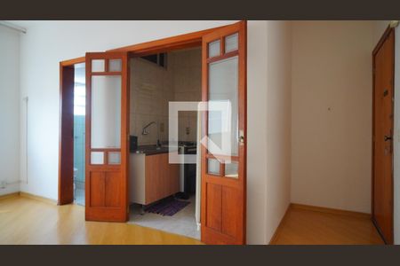 Studio de kitnet/studio para alugar com 1 quarto, 30m² em Azenha, Porto Alegre