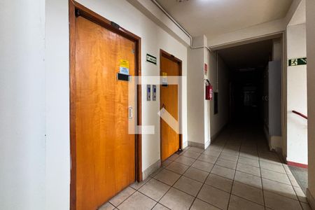 Apartamento para alugar com 30m², 1 quarto e sem vagaElevadores