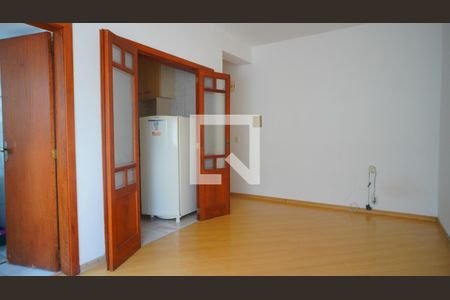 Studio de kitnet/studio para alugar com 1 quarto, 30m² em Azenha, Porto Alegre