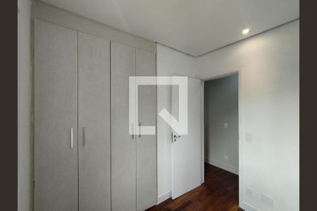 Quarto 1 de apartamento para alugar com 3 quartos, 131m² em Jardim Celeste, São Paulo