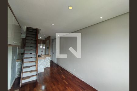 Sala de apartamento para alugar com 3 quartos, 131m² em Jardim Celeste, São Paulo