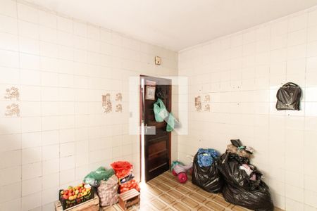 Casa à venda com 120m², 4 quartos e 5 vagas Casa à venda com 120m², 4 quartos e 5 vagasCozinha