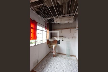 Casa à venda com 250m², 2 quartos e sem vagaÁrea de Serviço