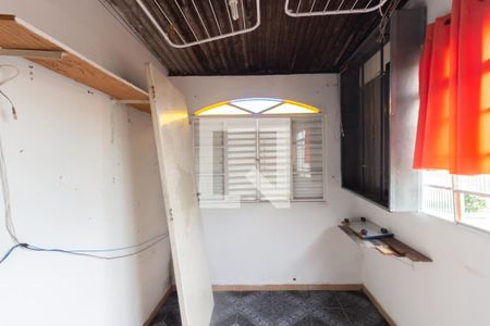 Casa à venda com 250m², 2 quartos e sem vagaÁrea de Serviço