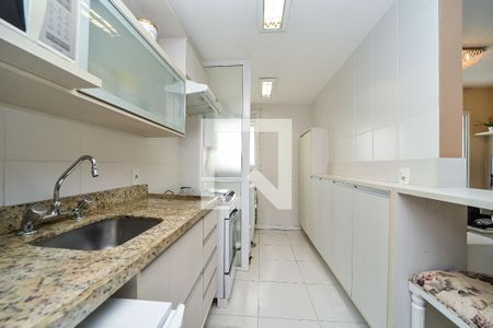 Apartamento para alugar com 82m², 2 quartos e 1 vagaCozinha e Área de Serviço