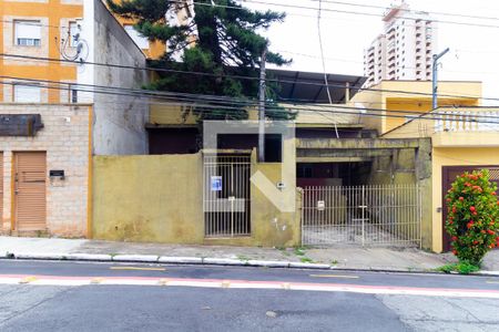 Casa para alugar com 76m², 2 quartos e 1 vagaFachada
