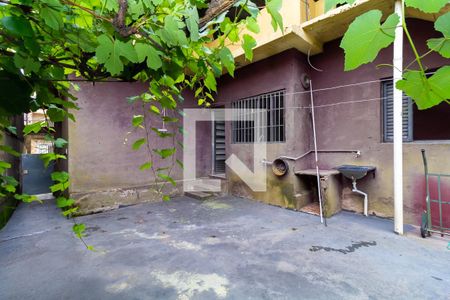 Casa para alugar com 76m², 2 quartos e 1 vagaÁrea de Serviço