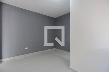 Suíte de casa para alugar com 1 quarto, 20m² em Santa Teresinha, São Paulo
