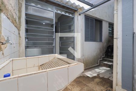 Área de serviço de casa para alugar com 1 quarto, 20m² em Santa Teresinha, São Paulo