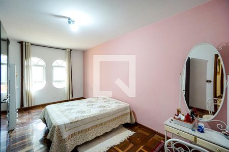 Casa à venda com 270m², 5 quartos e 3 vagasQuarto 01